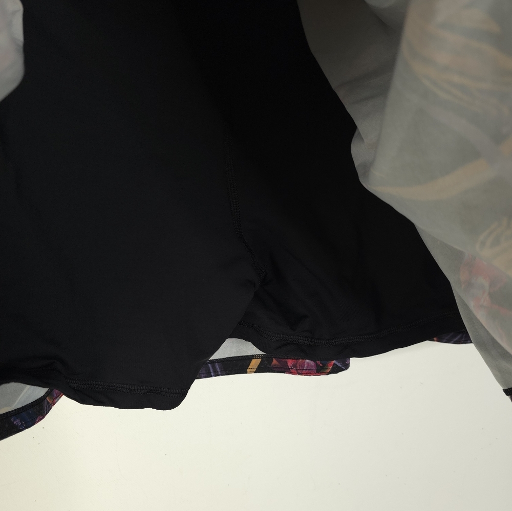 Lululemon Pace Rival Mid-Rise Skirt Veiled Floral Size 14 - Picture 8 of 12